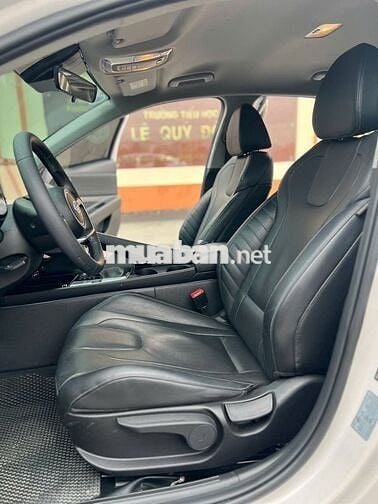 Hyundai Elantra 2023 1.6 Đặc biệt - rất đẹp và mới
