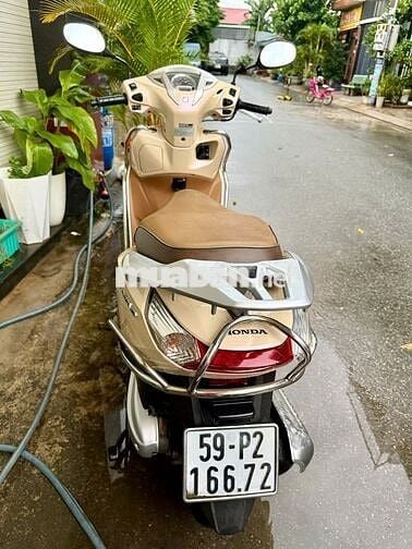 Chính chủ bán xe Lead đã lên smart key, sơn zin