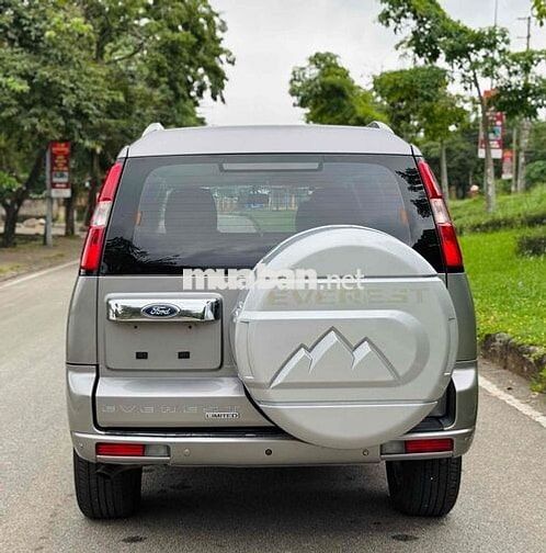 Ford Everest 2012 2.5L 4x2 AT - 111000 km