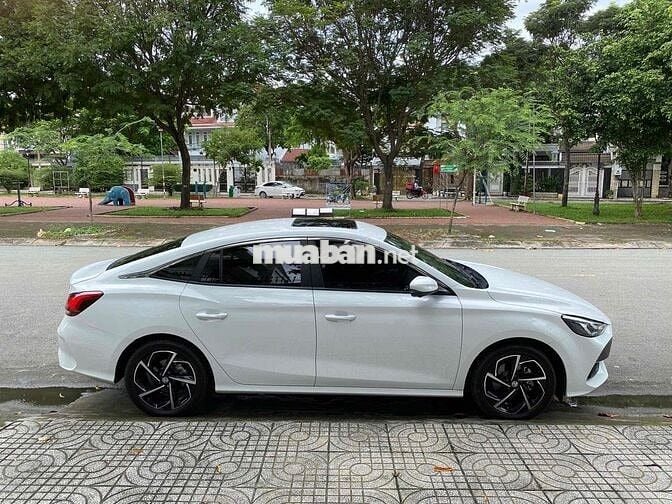 MG MG5 2022 Luxury - 14000 km 100tr đồ chơi