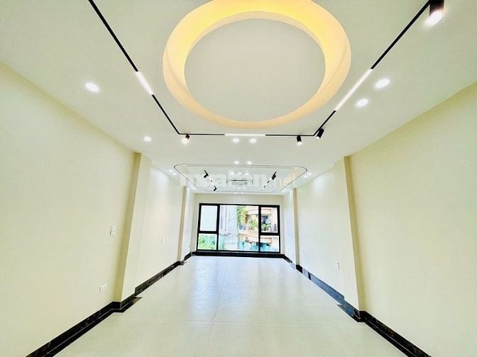 Bán Nhà Mới Tinh NGỌC LÂM 250Tr/ m2 x 7 Tầng - Gara 2 Ô Tô - 2 Thoáng