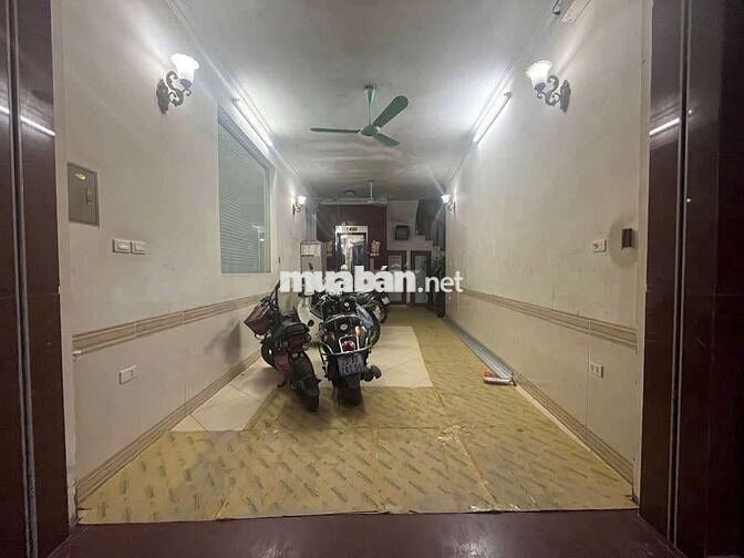 Ô TÔ 7 CHỖ VÀO NHÀ- THANG MÁY- LÔ GÓC 3 THOÁNG- KINH DOANH