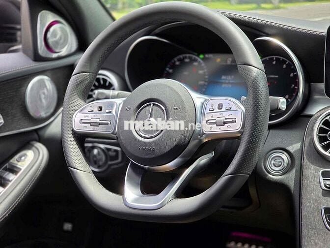 Mercedes C300 AMG 2019