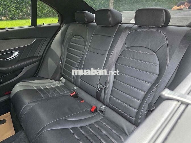 Mercedes C300 AMG 2019