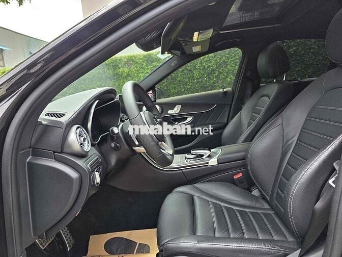 Mercedes C300 AMG 2019