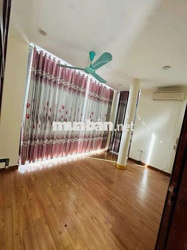 Ô TÔ 7 CHỖ VÀO NHÀ- THANG MÁY- LÔ GÓC 3 THOÁNG- KINH DOANH