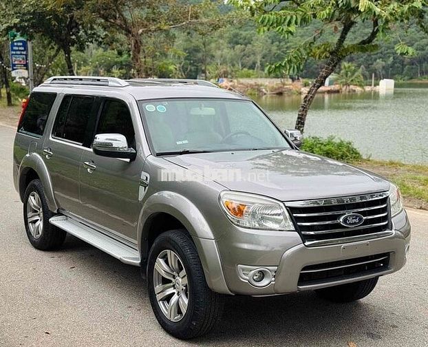 Ford Everest 2012 2.5L 4x2 AT - 111000 km