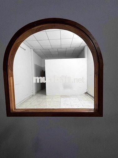 Cho Thuê Nhà Đường Hồ Văn Huê, Phú Nhuận ( 4x25m - Nhà Suốt Có Sân )