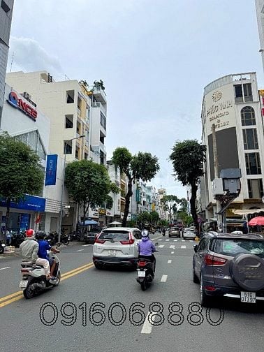 BÁN NHÀ MẶT TIỀN : 397 VÕ VĂN TẦN - P. 5 - Q. 3 - TPHCM.