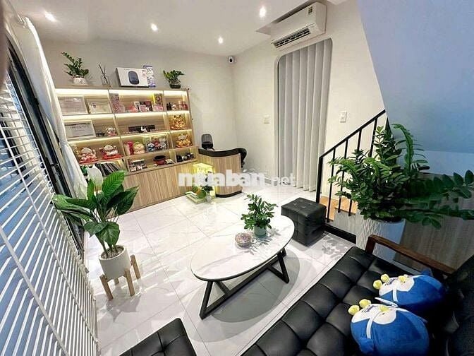 CHO THUÊ NHÀ NGUYỄN TRÃI Q5 GẦN LÊ HỒNG PHONG