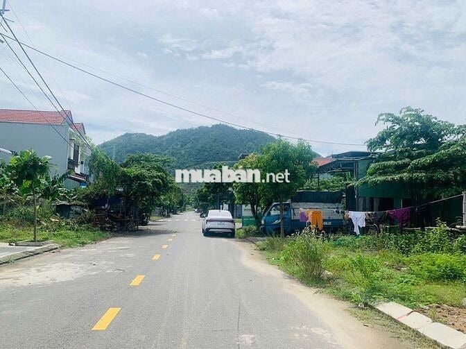 [GIÁ ĐẦU TƯ] - Chỉ 2tỷx có ngay 100m2 đất dg Nguyễn Minh Vân, Hòa Sơn