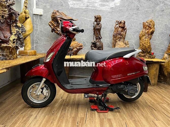 👉Vespa 50cc chính chủ 2022 biển SG máy zin êm
