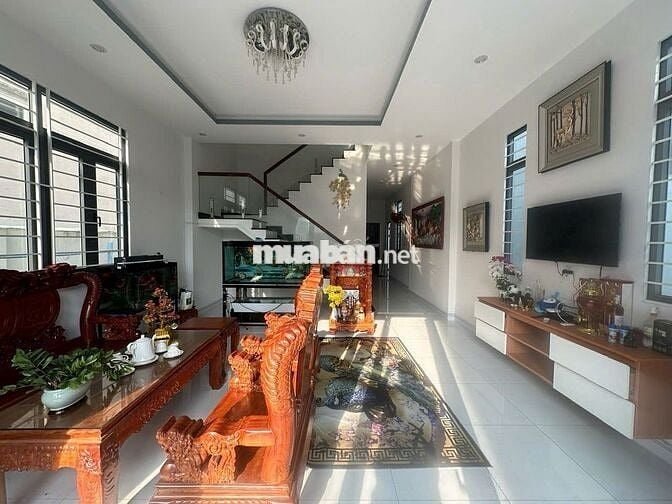 Nhà Phố ở Phường Phú Cường, Thủ Dầu Một, Bình Dương
