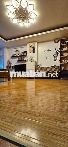 HIẾM – VIP – PHÂN LÔ LẠC TRUNG 🔥
🏡 NHÀ ĐẸP LONG LANH – Ô TÔ TRÁNH