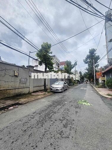 MT Đường 8m nhựa kinh doanh đa ngành cách Phan Văn Hớn chỉ 50m