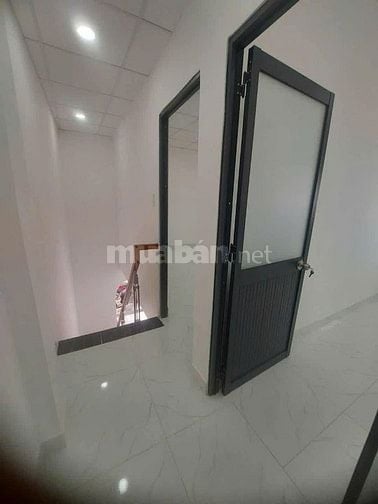 Nhà mặt tiền Hóc Môn, 2 tỷ 150tr