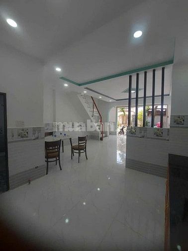 Nhà mặt tiền Hóc Môn, 2 tỷ 150tr