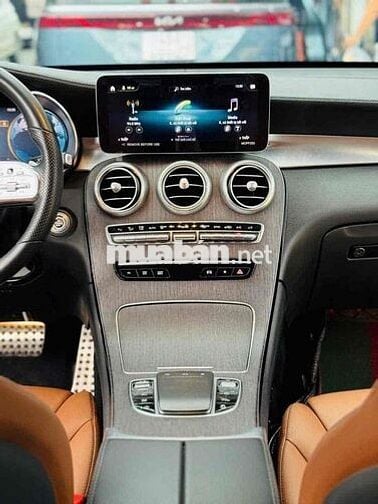 Mercedes Benz GLC 300 4 matic Coupe Model 2023
