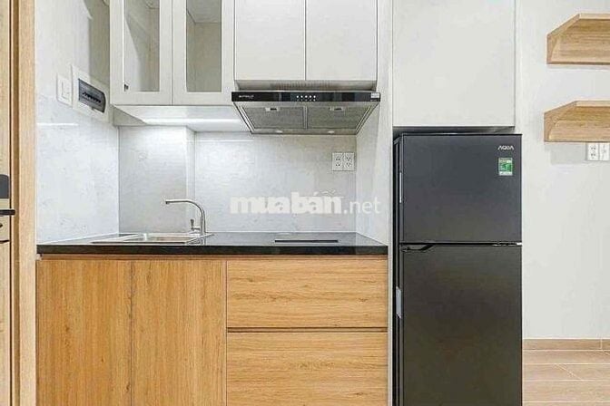 căn hộ 30m2, ban công, đường Nguyễn Văn Thương, quận Bình Thạnh