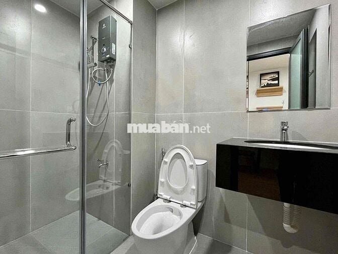 căn hộ 30m2, ban công, đường Nguyễn Văn Thương, quận Bình Thạnh