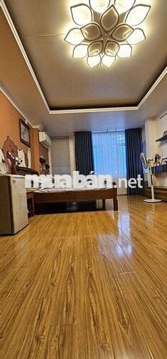 HIẾM – VIP – PHÂN LÔ LẠC TRUNG 🔥
🏡 NHÀ ĐẸP LONG LANH – Ô TÔ TRÁNH