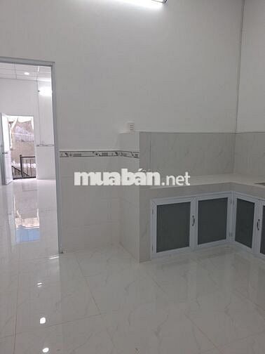 Cho thuê phòng Tầng 1, sạch sẽ, mới xây, thoáng mát,