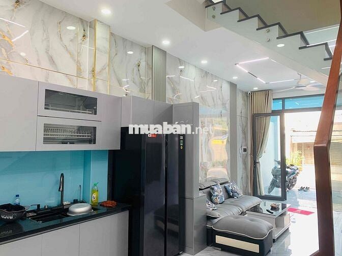 🏡BÁN NHÀ MẶT TIỀN KD BUÔN BÁN  GẦN TRƯỜNG NGUYỄN HỮU CẦU