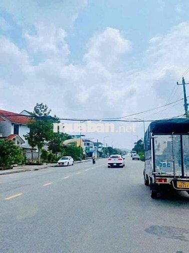 ĐẤT MẶT TIỀN ĐỒNG KHỞI Chỉ 4,x tỷ  60m2 ĐƯỜNG 26m gần Bùi Thị  Xuân