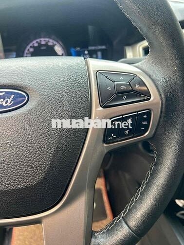 Ford Everest 2018 Trend 2.0L 4x2 AT - 76000 km