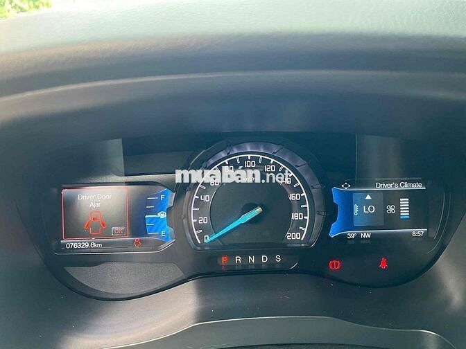 Ford Everest 2018 Trend 2.0L 4x2 AT - 76000 km