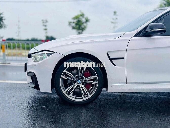 BMW 3 Series 2013 320i - 84000 km