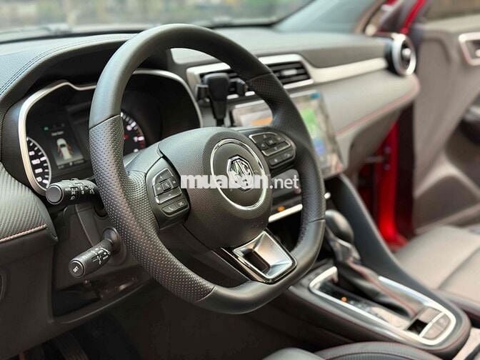 MG MGZS 2024 Luxury - 11000 km full hãng