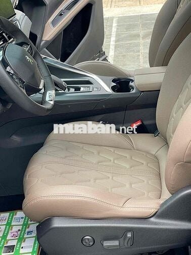 Peugeot 3008 GT-Line 1.6 AT sản xuất 2024