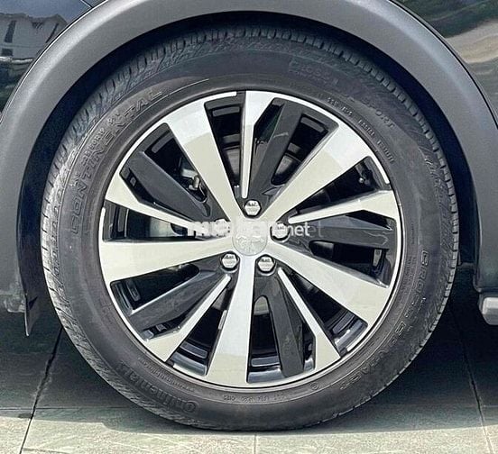 Peugeot 3008 GT-Line 1.6 AT sản xuất 2024