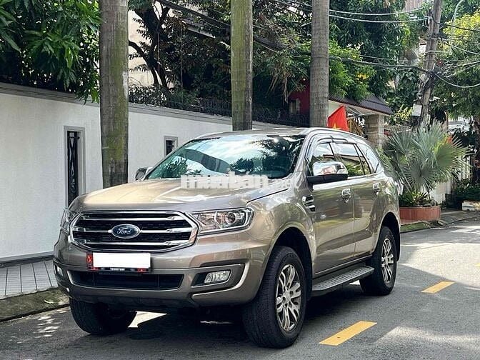 Ford Everest 2018 Trend 2.0L 4x2 AT - 76000 km