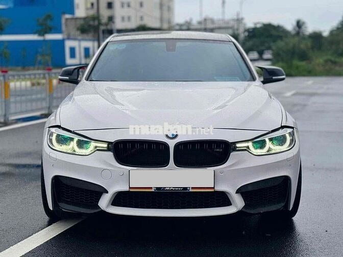 BMW 3 Series 2013 320i - 84000 km