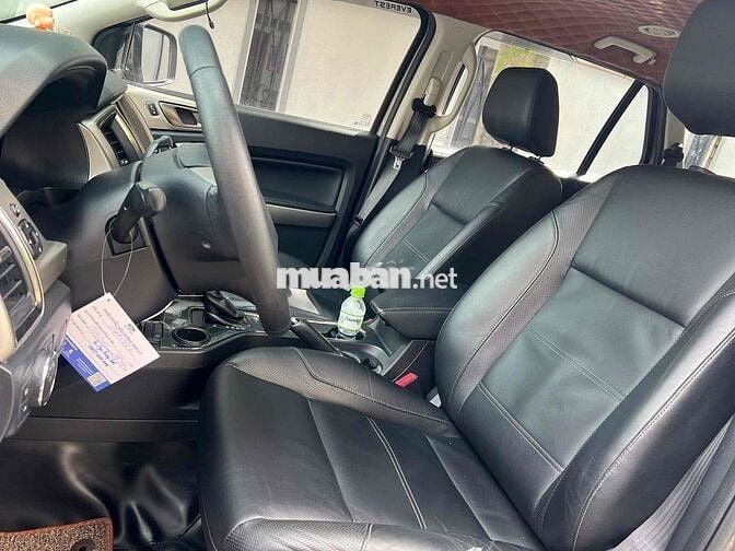 Ford Everest 2018 Trend 2.0L 4x2 AT - 76000 km
