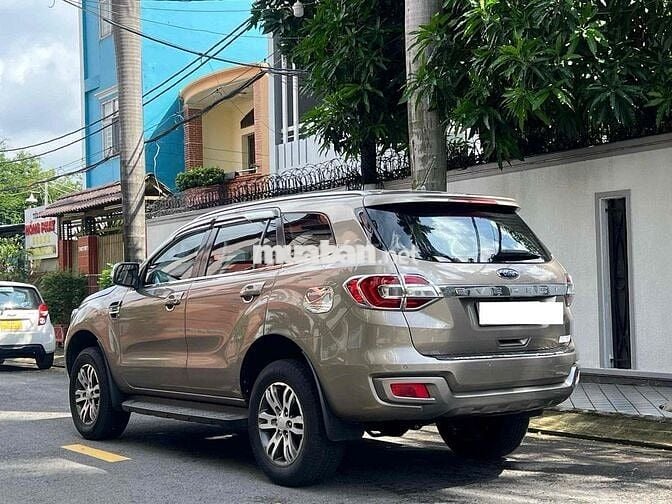 Ford Everest 2018 Trend 2.0L 4x2 AT - 76000 km