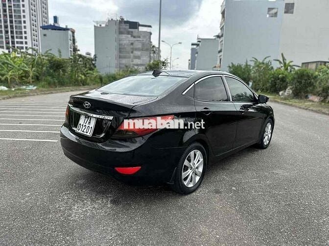 Hyundai Accent 2012 1.4 MT