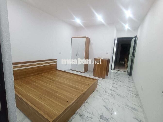 Cho thuê phòng trọ mới tinh full đồ chỉ việc xách vali ở gần trường