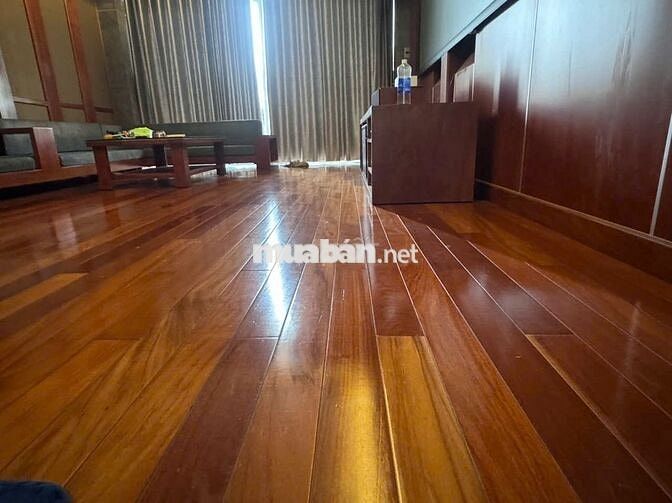 Nhà Trung tâm tân bình đối diện chợ tân bình