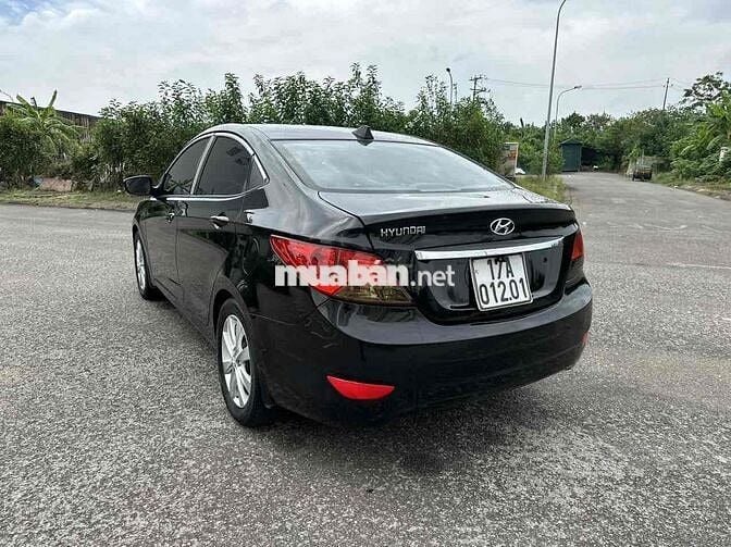 Hyundai Accent 2012 1.4 MT