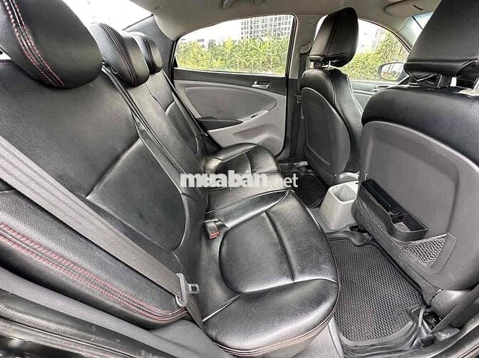 Hyundai Accent 2012 1.4 MT