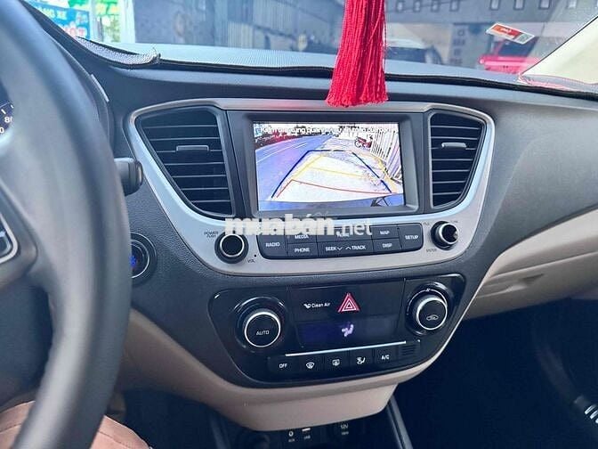 Hyundai Accent 2019 1.4  At bản fun  cừa xổ trời