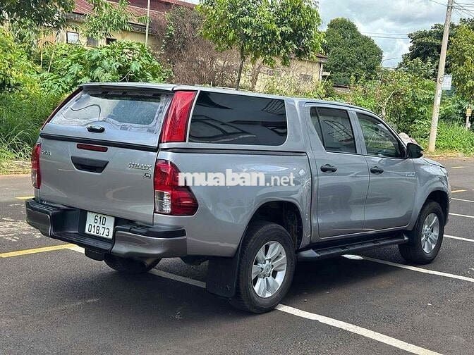 Toyota Hilux 2019 2.4E 4×2 MT nhập Thái Lan