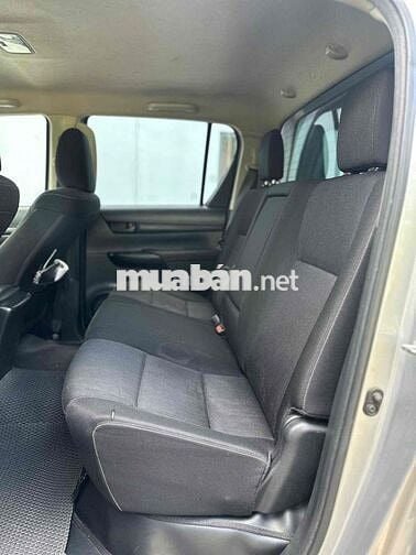 Toyota Hilux 2019 2.4E 4×2 MT nhập Thái Lan