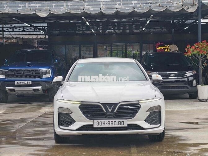 VinFast Lux A2.0 2019 2.0 AT - km màu trắng