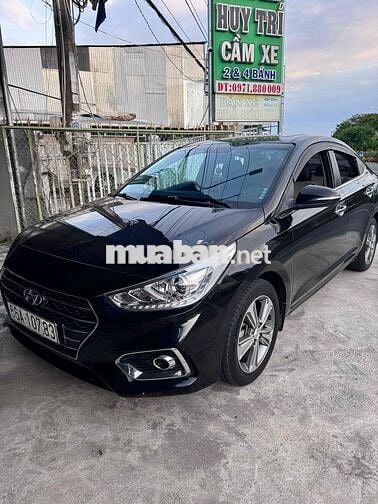 Hyundai Accent 2019 1.4  At bản fun  cừa xổ trời