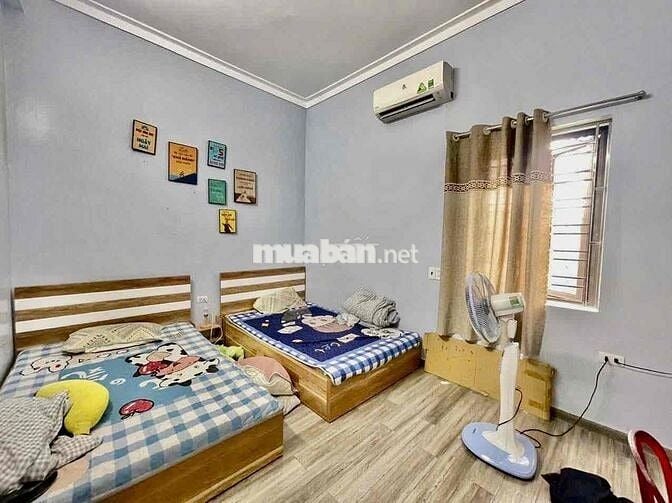 Bán nhà Bạch Mai thông 4 lối, Ô tô cách 5 nhà, View Chợ, ngõ thoáng