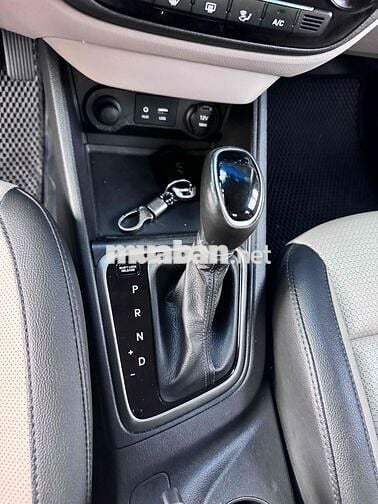 Hyundai Accent 2019 1.4  At bản fun  cừa xổ trời